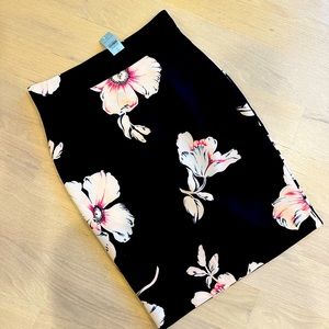 Floral Pencil Skirt NWT